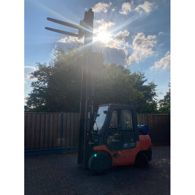 2009 تويوتا 02-7FGF-35-43716870