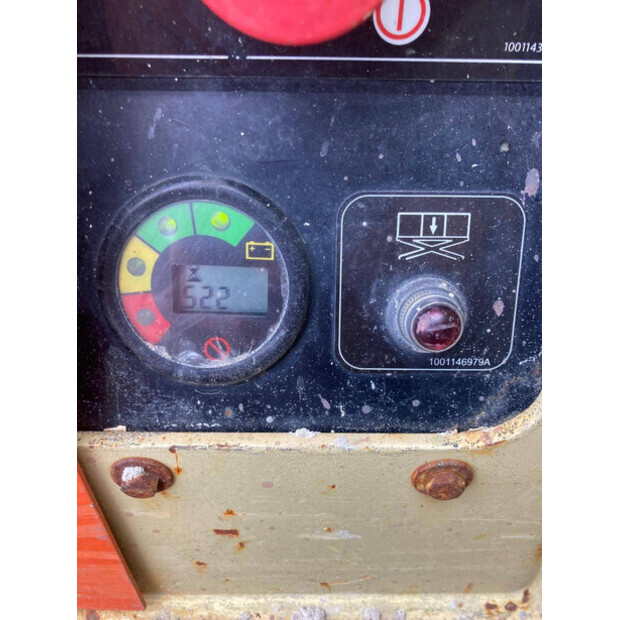 2015 جيه ال جي 6RS-43716880