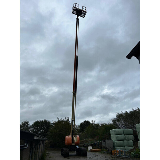 2000 جيه ال جي 600SC-43716917