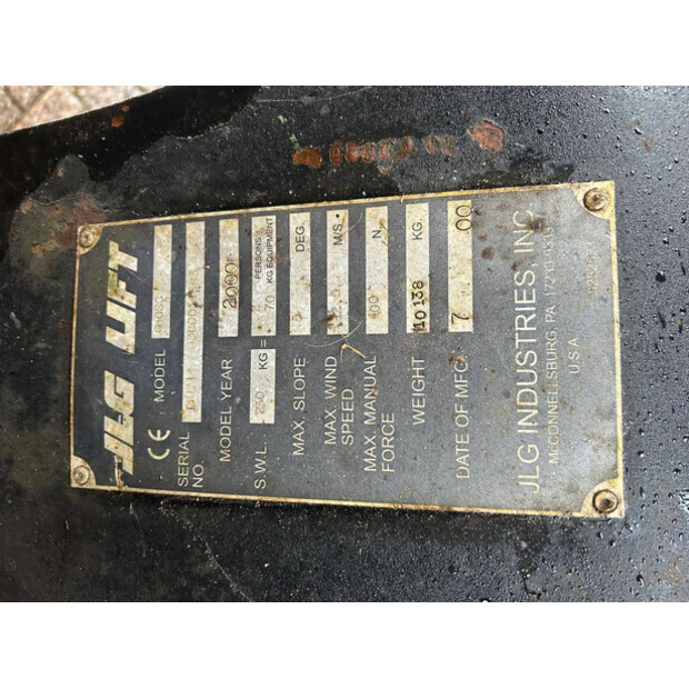 2000 جيه ال جي 600SC-43716920