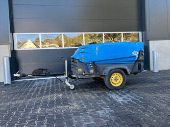 Image de COMPRESSEURS MÉCANIQUES 2010 Atlas-Copco XAS67DD