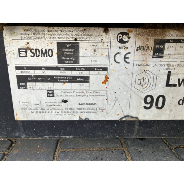 2010 اس دي ام او J44K-43717176