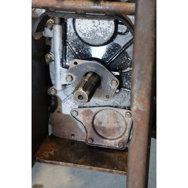 2009 JOHN DEERE 4720-43717792