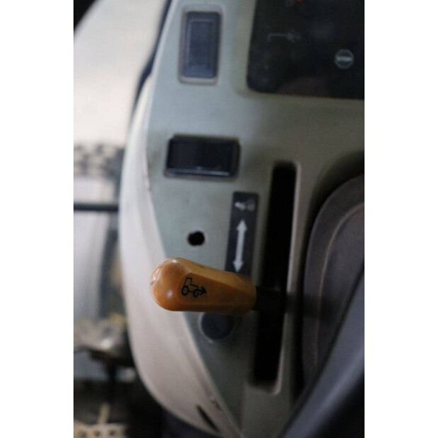 2009 JOHN DEERE 4720-43717812