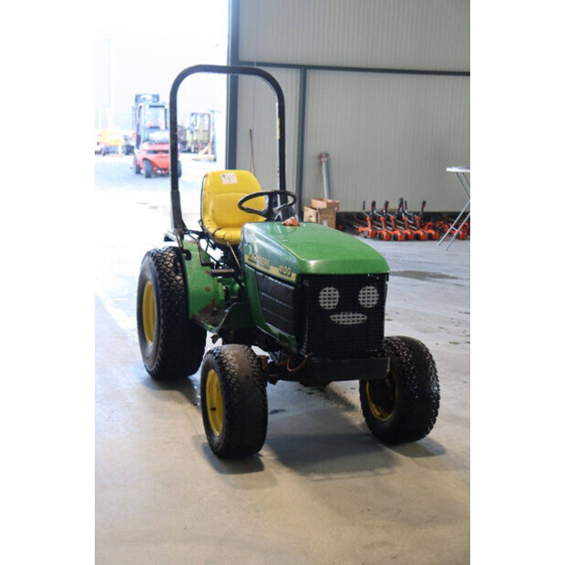 JOHN DEERE 4100-43717890