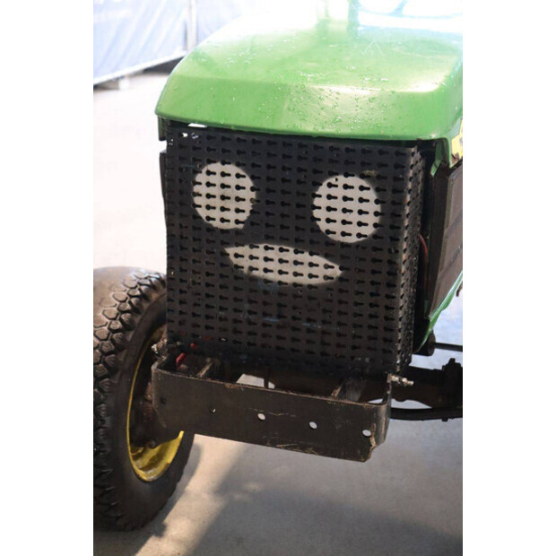 JOHN DEERE 4100-43717893