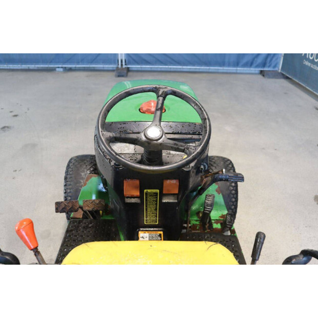 JOHN DEERE 4100-43717901