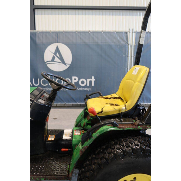 JOHN DEERE 4100-43717902