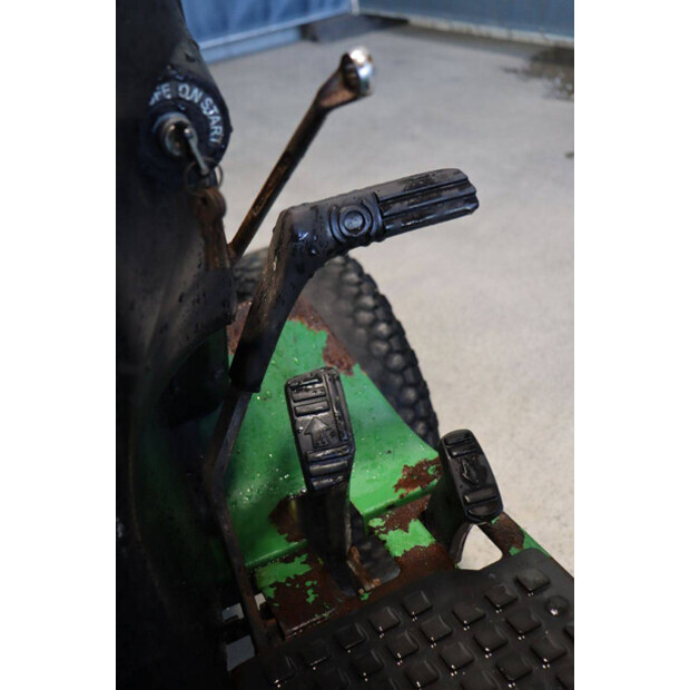 JOHN DEERE 4100-43717909