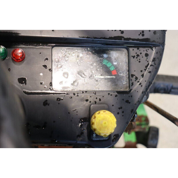 JOHN DEERE 4100-43717911