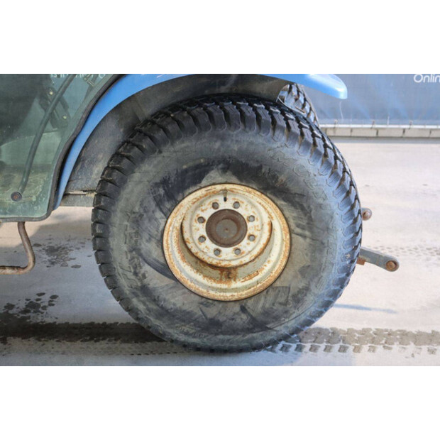 نيو هولاند TC27D-43717955