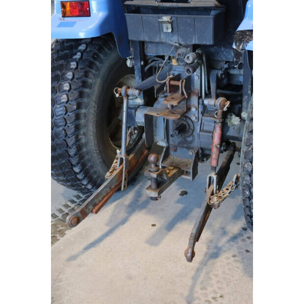 نيو هولاند TC27D-43717958