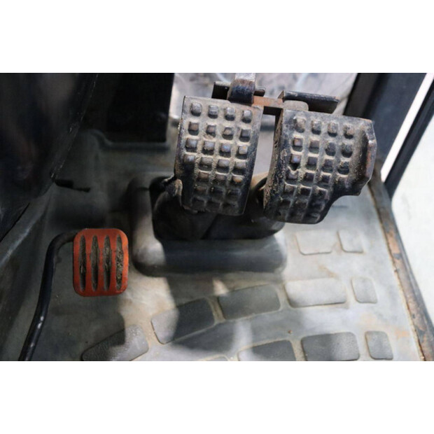 نيو هولاند TC27D-43717967