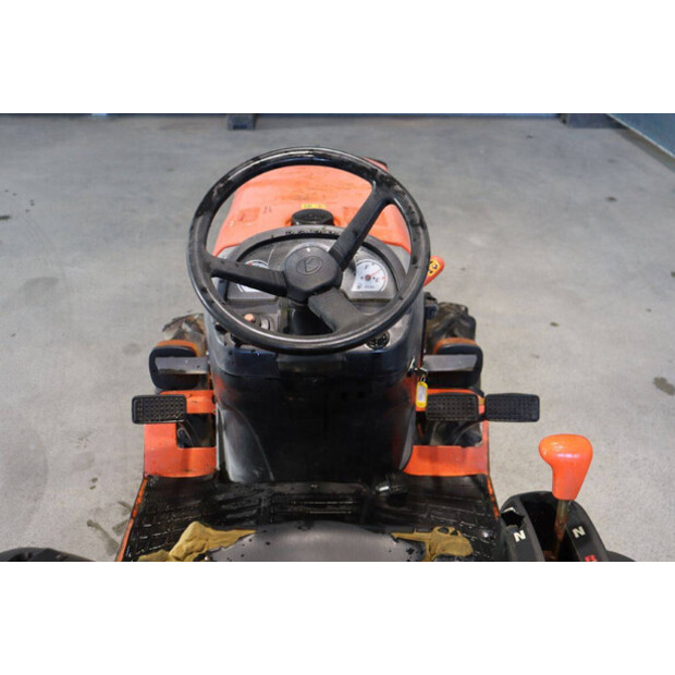 كوبوتا B2420-43718100