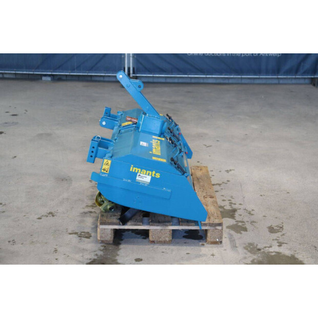 1995 Imants JNC L 135-43718190