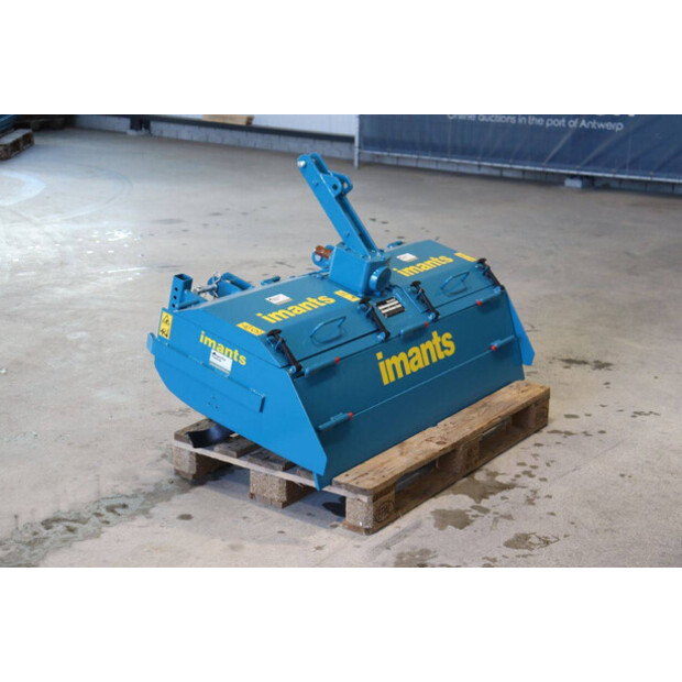 1995 Imants JNC L 135-43718191