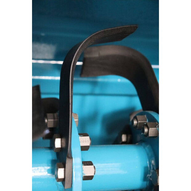 1995 Imants JNC L 135-43718197