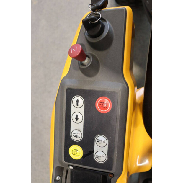 2021 ستيجا Park Pro 540 IX-43718348