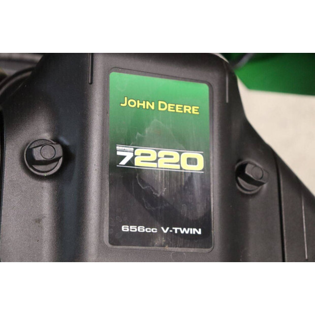2018 JOHN DEERE X166R-43718445