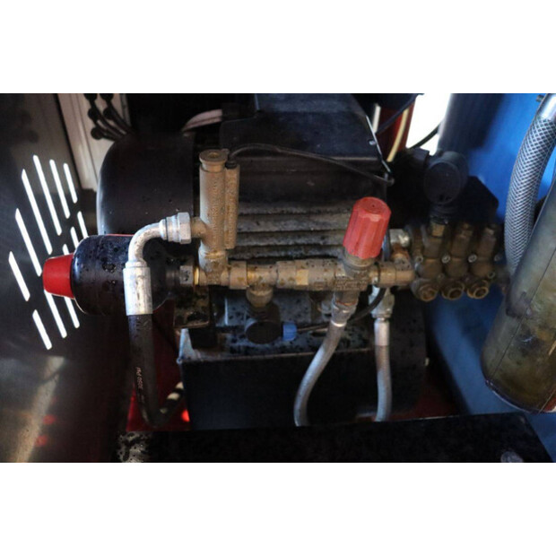 2020 Meclean Serie-C-43718863