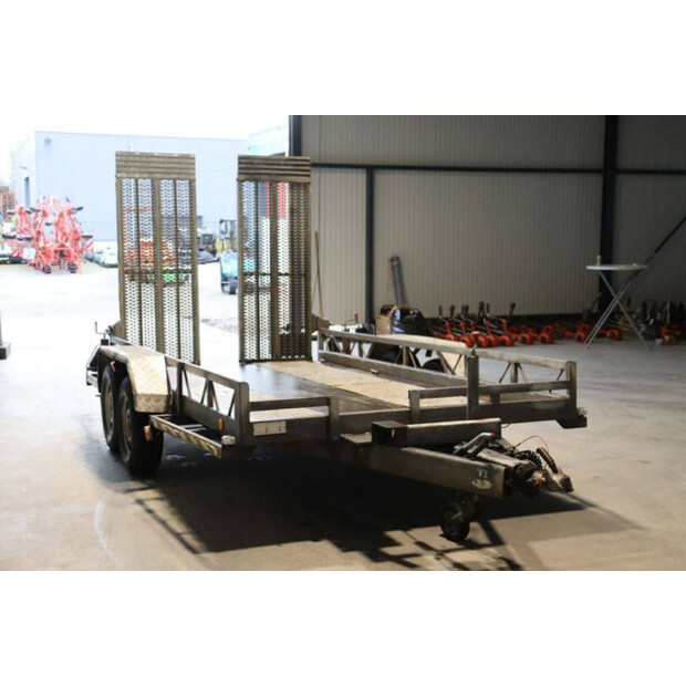 2008 أتيك 2A 3500-43718888