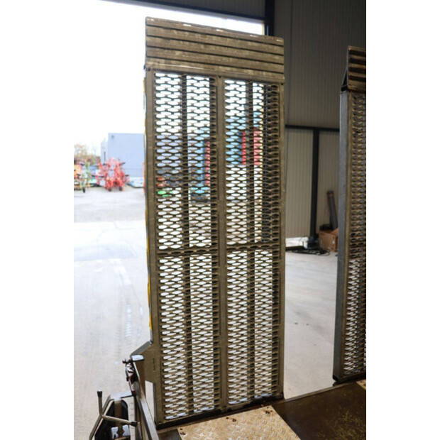 2008 أتيك 2A 3500-43718903