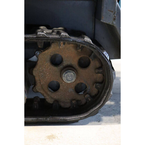 2006 ميسرسي TCH-05-43718942