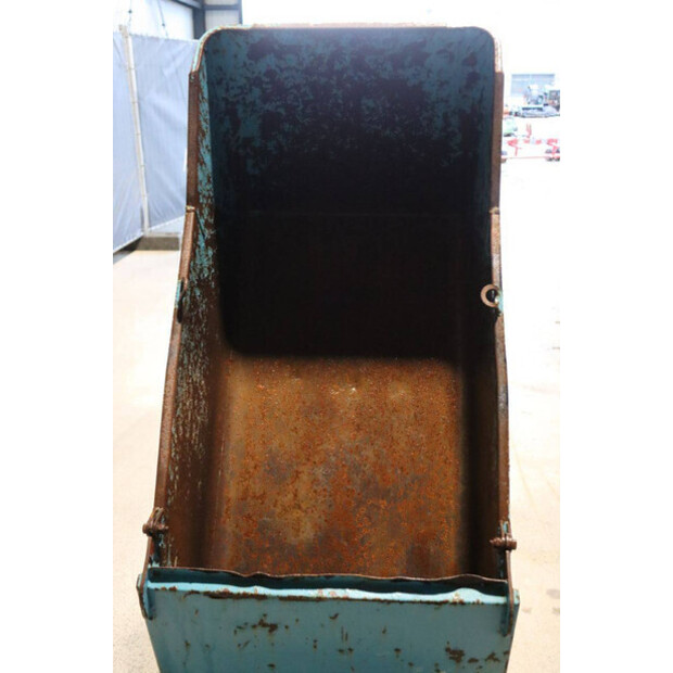 2006 ميسرسي TCH-05-43718952