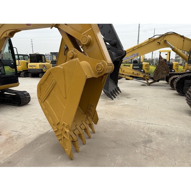 2023 Caterpillar 320BL-43725789