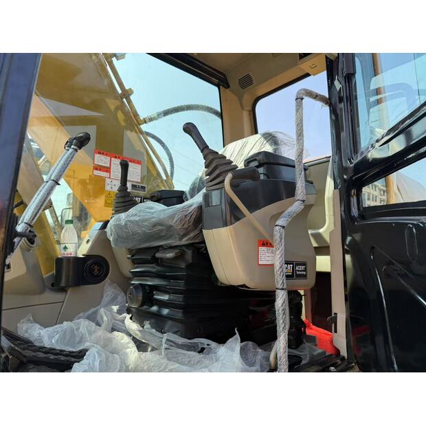 2024 كاتربيلر 320C-43730972