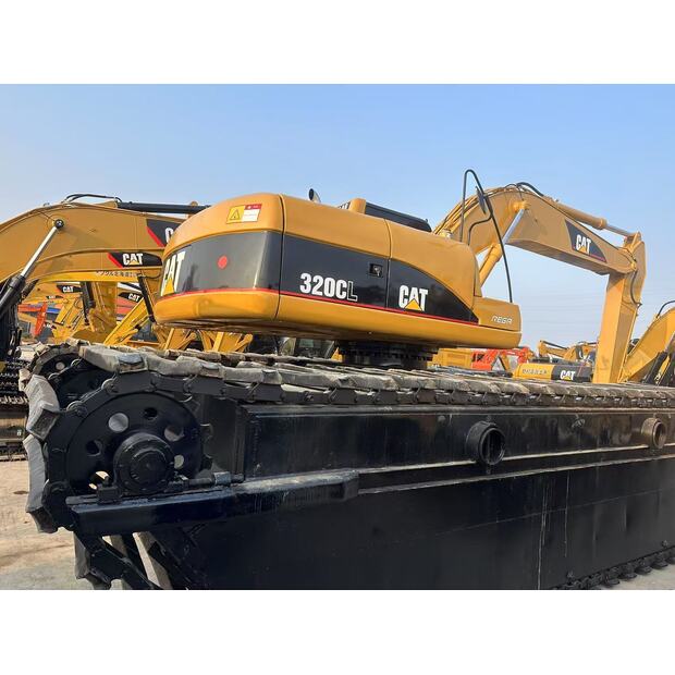 2023 Caterpillar 320C-43732663