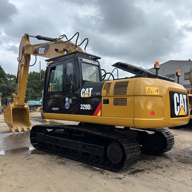 2024 كاتربيلر 320D-43733456