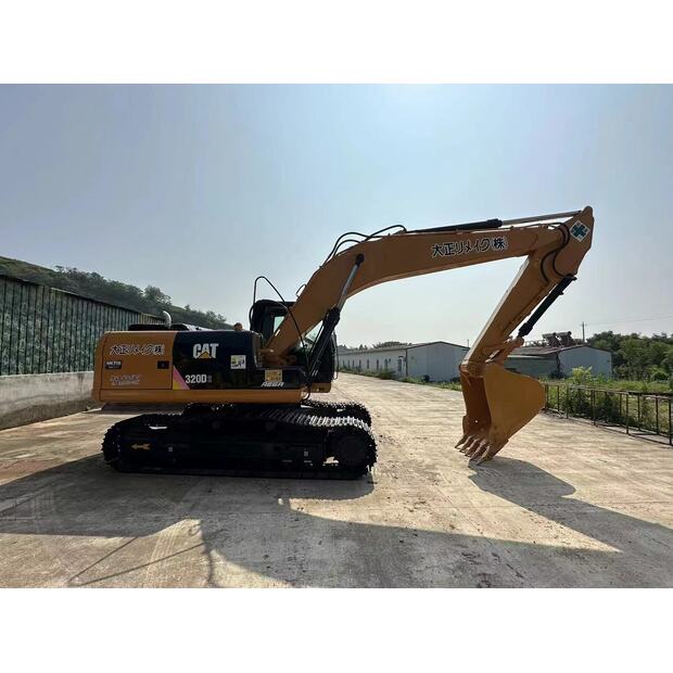 2023 كاتربيلر 320D2-43733463