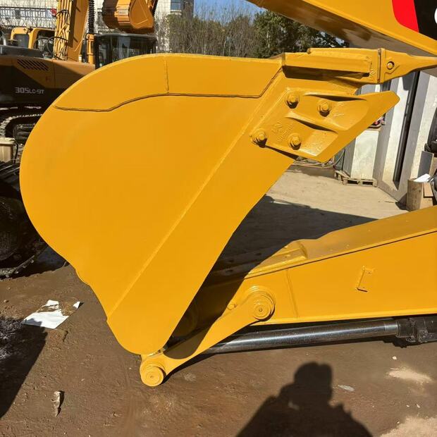 2024 Caterpillar 323D2-43733515