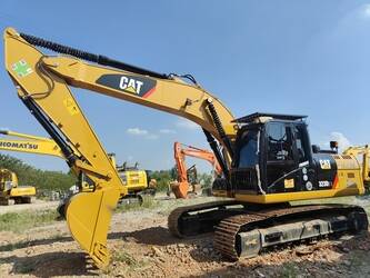 Image for EXCAVATORS 2023 Caterpillar 323D2L