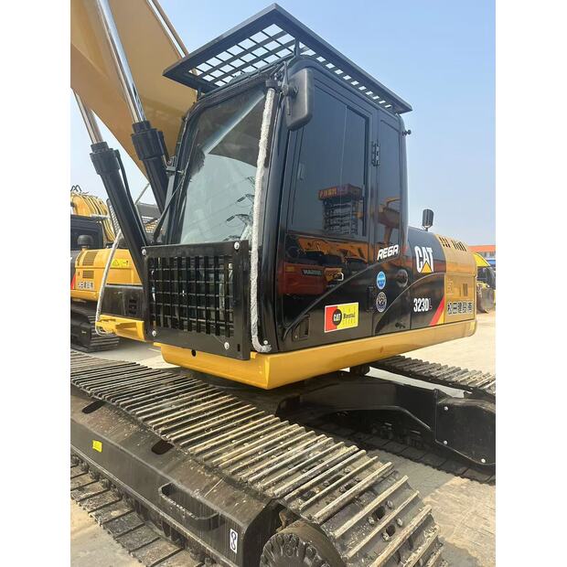 2023 Caterpillar 323DL-43733530