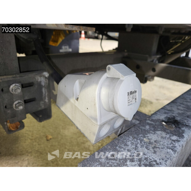 2018 مرسيدس بنز Actros 1830-43734123