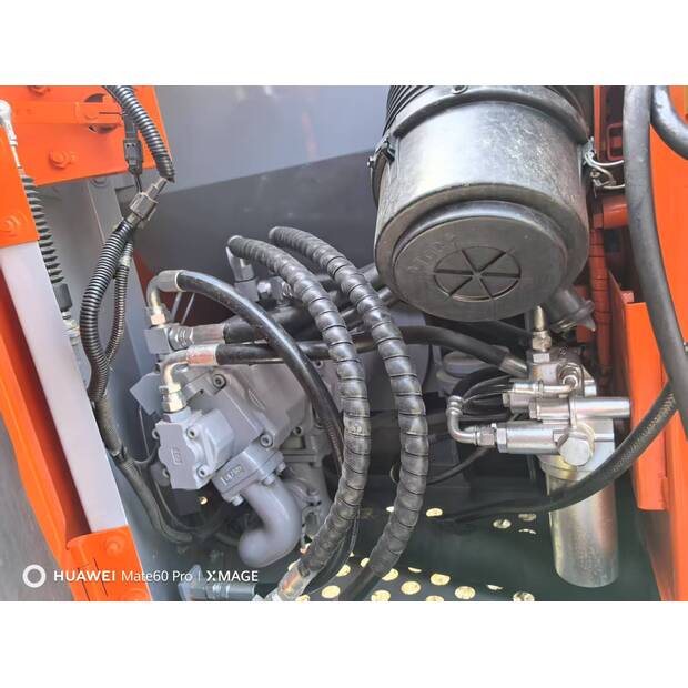 2019 هيتاشى ZX70-43734452