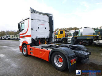 2014-mercedes-benz-actros-1945-1384453-43734837