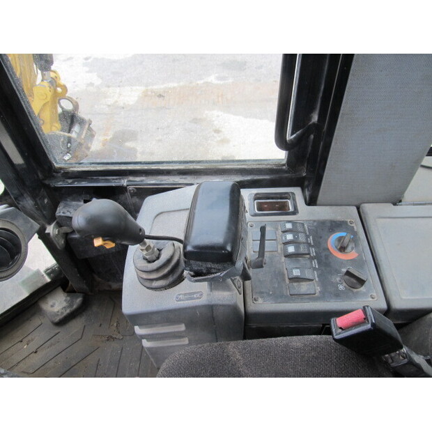 1999 Caterpillar 928G-43744504