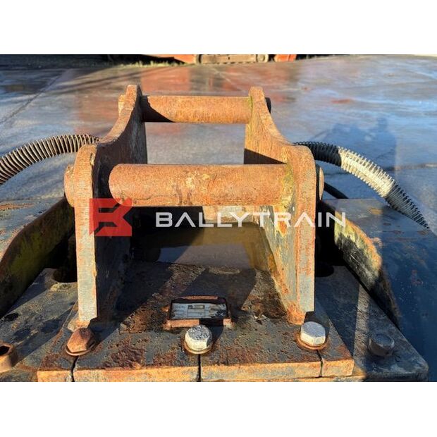 2007 إم بي BF60.1 S4-43744738