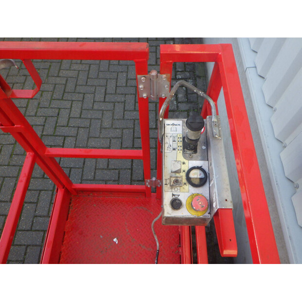 2016 سكايجاك SJ12-43752074