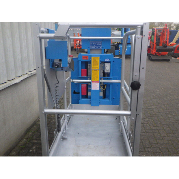 2015 Genie GR-15-43752093