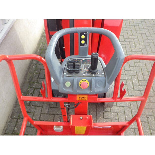 2011 توقان 10E-43752187