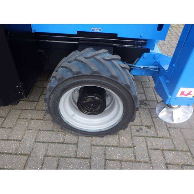 2014 Genie GS-2669RT-43752209