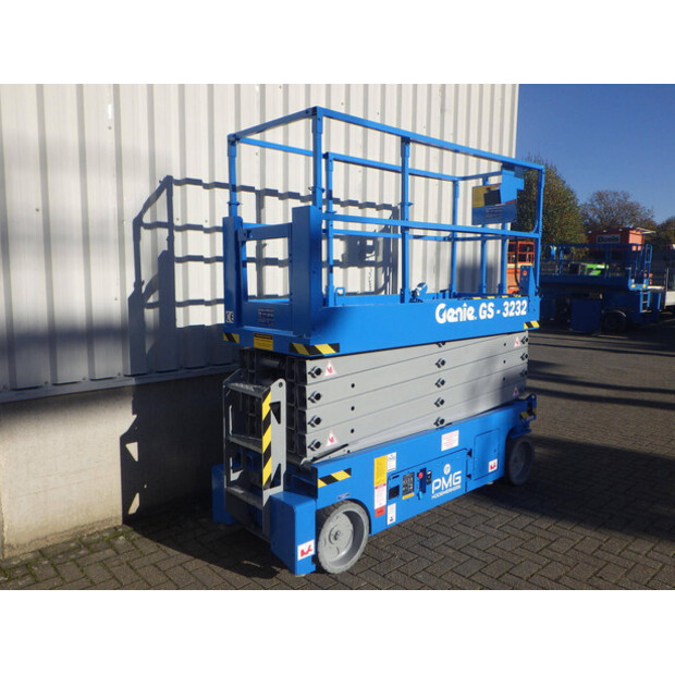2014 Genie GS-3232-43752236