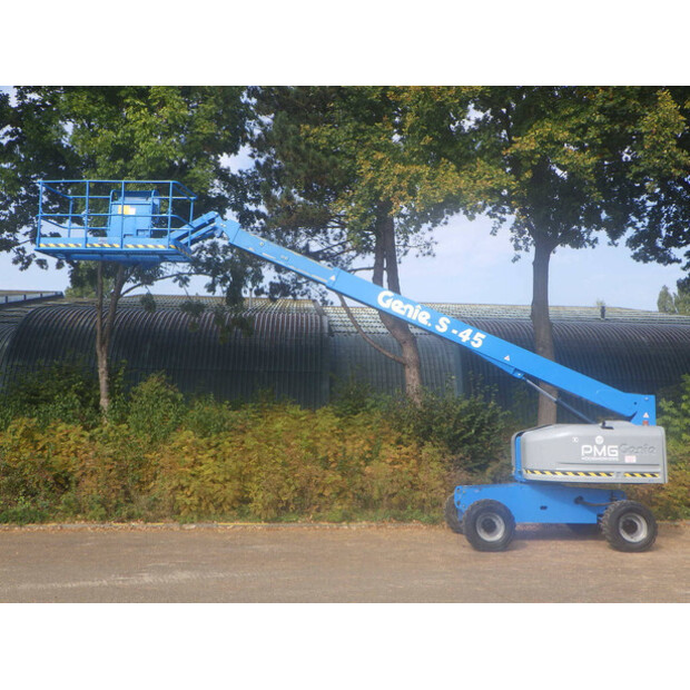 2014 Genie S-45-43752337