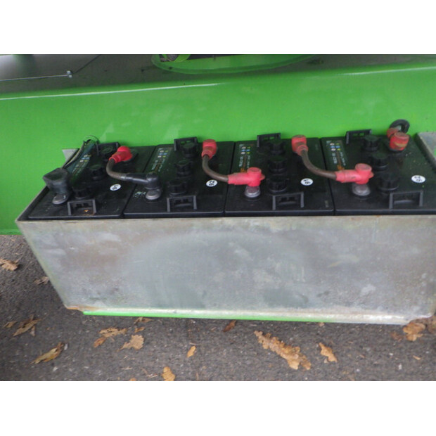 2014 NIFTY HR17HYB-43752371