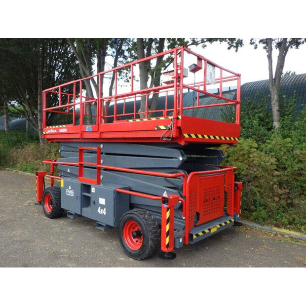 2015 سكايجاك SJ9250-43752389