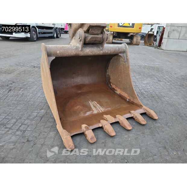 2018 فولفو EC220EL-43752558